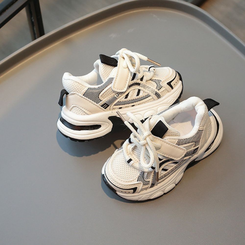 Sport Shoes For Boys In Dual Color